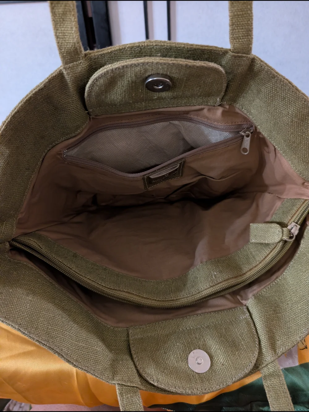 Paola Masi Italian Leather Floral Appliqué Burlap Tote Bag